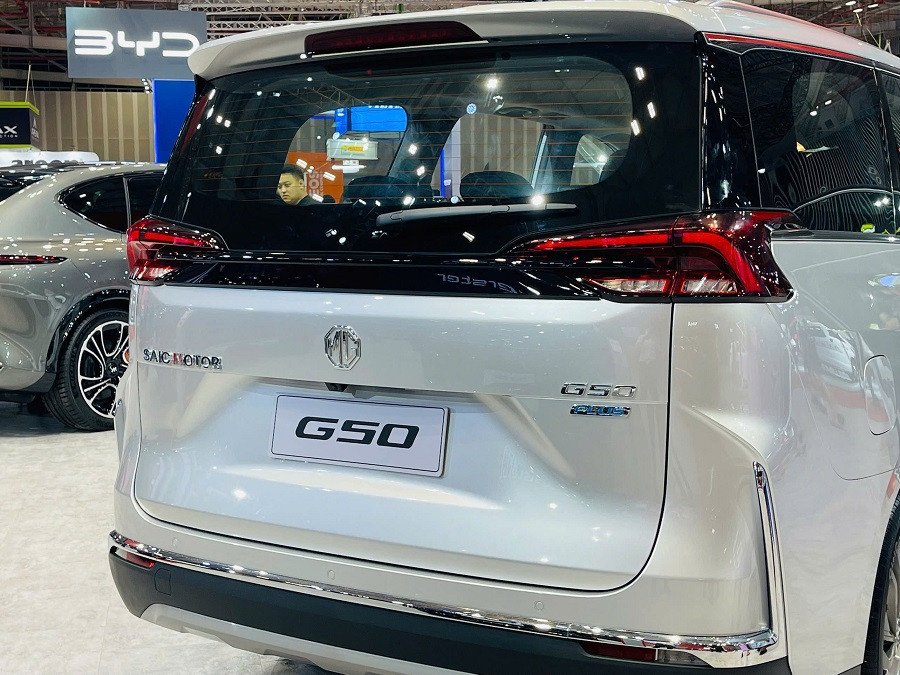 Hình ảnh góc nhìn phía sau của MG G50