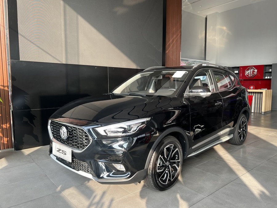 Hình ảnh hệ thống treo và bánh xe MG ZS