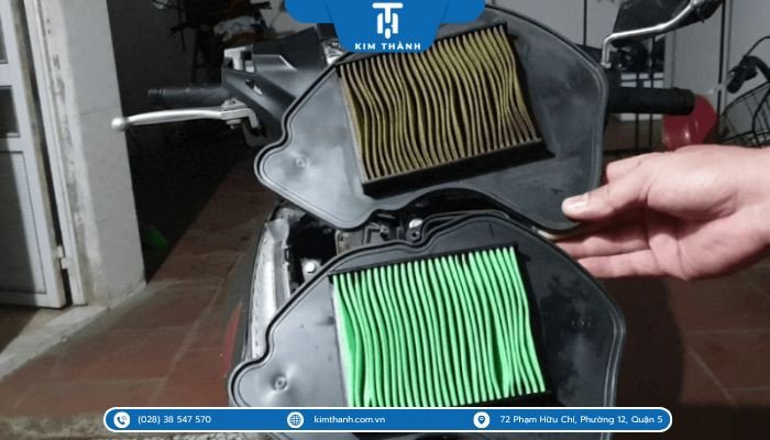 Hình ảnh hướng dẫn kiểm tra lọc gió xe máy