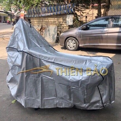 Hình ảnh minh họa chất liệu vải phủ xe máy có lớp bạc chống nắng