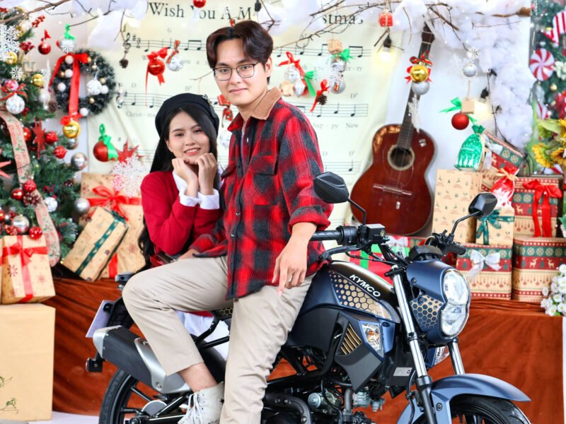 Hình ảnh minh họa học sinh đi xe máy 50cc