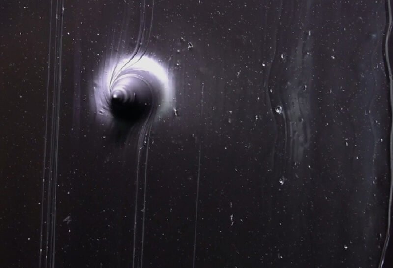 Hình ảnh minh họa lốp xe máy được xử lý bằng công nghệ chống đinh