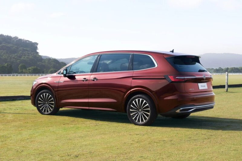 Hình ảnh minh họa nội thất sang trọng của một chiếc xe Volkswagen 7 chỗ