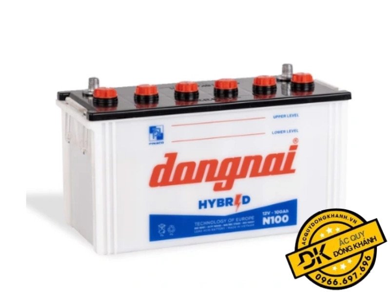 Hình ảnh minh họa quá trình sạc ắc quy xe máy thông qua máy phát điện và bộ chỉnh lưu