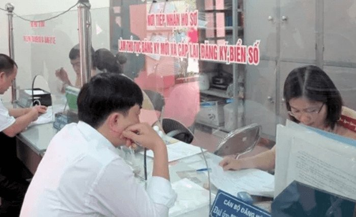 Hình ảnh minh họa quy trình các bước sang tên đổi chủ xe máy