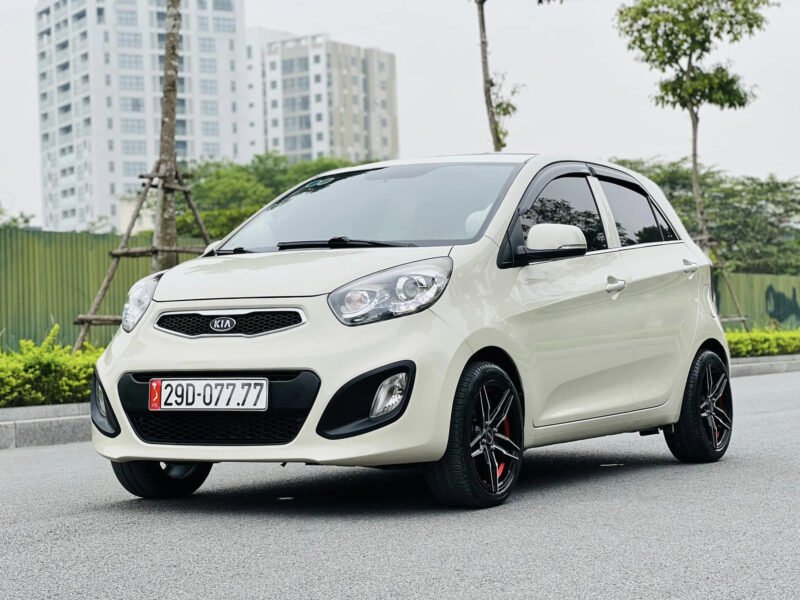 Hình ảnh minh họa về quy trình đăng ký xe máy với biển số định danh mới