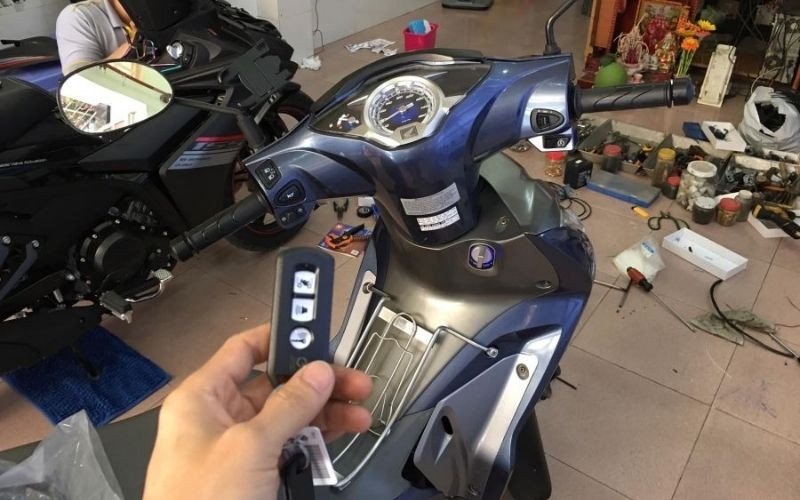 Hình ảnh minh họa vị trí ổ khóa xe Honda Future