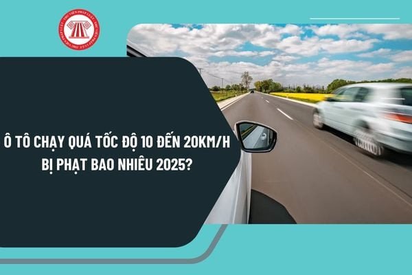 Hình ảnh minh họa xe ô tô đang di chuyển trên đường cao tốc, thể hiện sự cần thiết phải kiểm soát tốc độ để tránh lỗi chạy quá tốc độ 10 20km/h ô tô