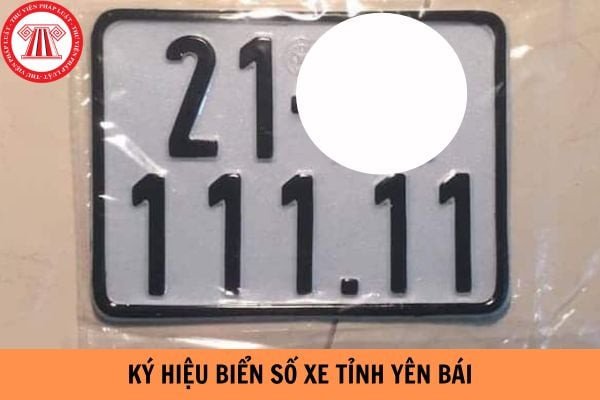 Hình ảnh minh họa xe ô tô lưu thông trên đường tại khu vực miền núi phía Bắc