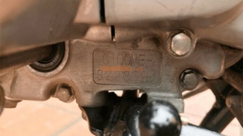 Hình ảnh mô tả vị trí số khung xe máy được khắc trên khung xe