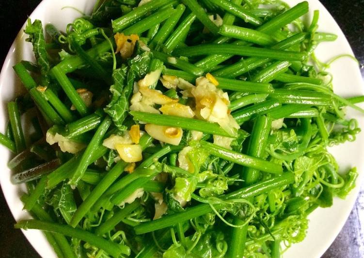 Hình ảnh món su su xào tỏi, đặc sản rau xanh của Tam Đảo