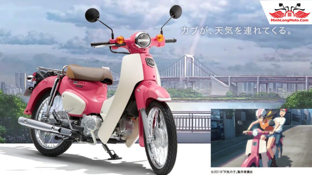 Hình ảnh một chiếc xe Cub 50 cổ điển với thiết kế thanh mảnh và yên xe thấp