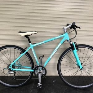 Hình ảnh một chiếc xe đạp Nhật thành phố Bianchi Passo với thiết kế cổ điển