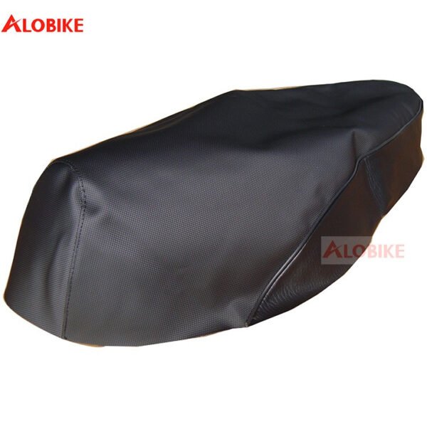 Hình ảnh một chiếc yên xe máy Honda Vision mới được bọc lại với chất liệu da cao cấp