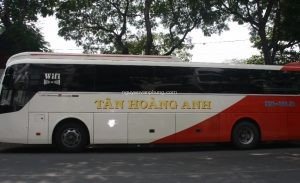 Hình ảnh một nhà xe chất lượng đang chuẩn bị xuất bến