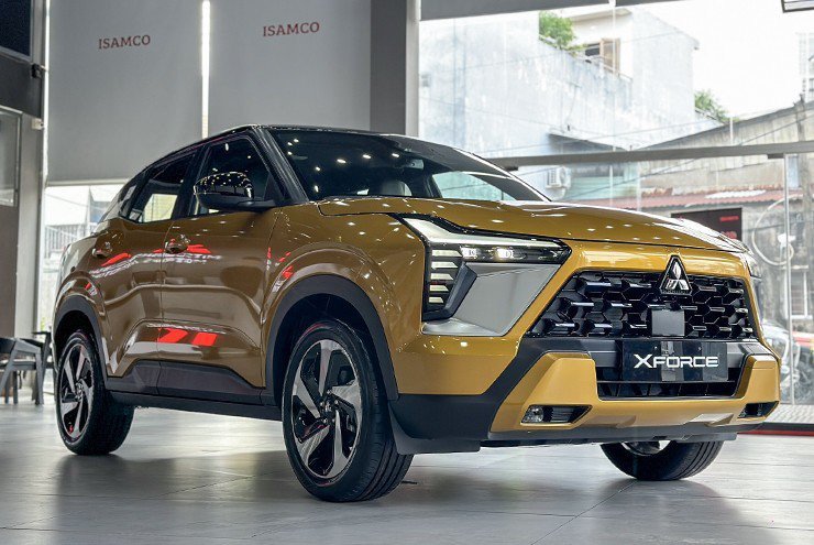 Hình ảnh ngoại thất ấn tượng của Mitsubishi XForce, mẫu SUV đô thị được mong đợi