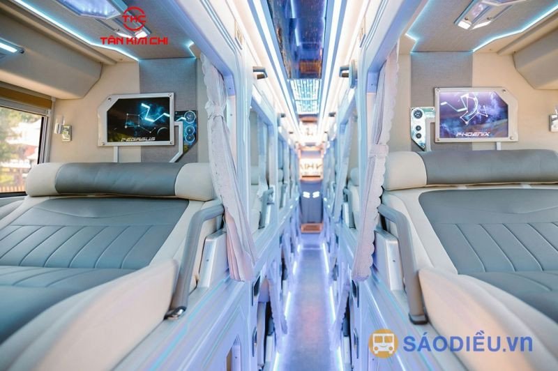 Hình ảnh nội thất khoang cabin đôi cao cấp trên xe giường nằm Đà Nẵng Hà Nội