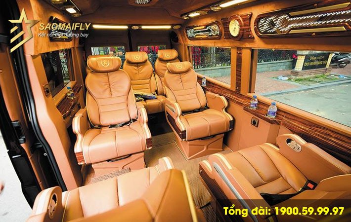 Hình ảnh nội thất sang trọng của xe limousine Sao Mai với ghế ngồi thoải mái