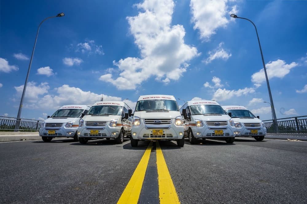 Hình ảnh tổng hợp các điểm trung chuyển của nhà xe Kim Mạnh Hùng