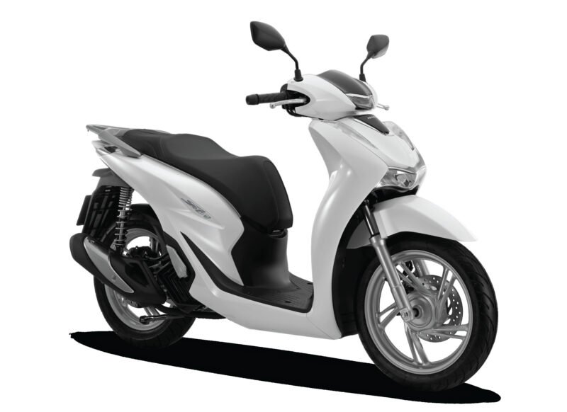 Hình ảnh tổng quan xe Honda SH 125i màu trắng đen phong cách châu Âu