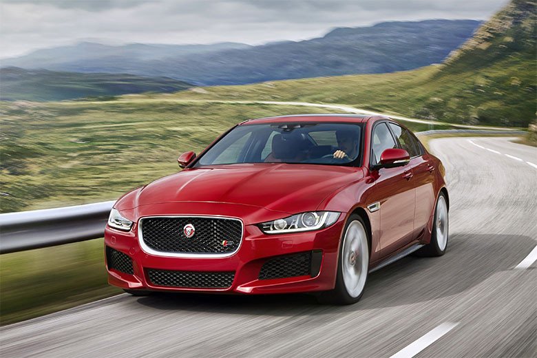 Jaguar XE
