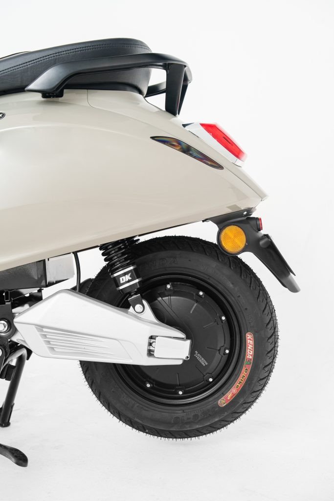 Khả năng chống ngập nước của xe điện Roma SX