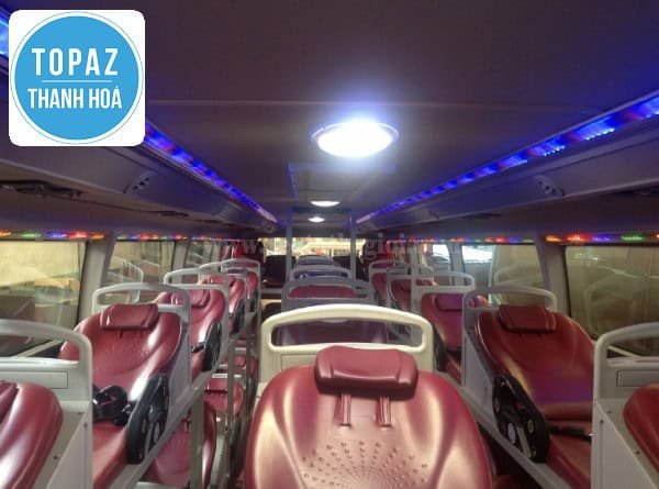 Không gian nội thất xe giường nằm rộng rãi của nhà xe Tiến Phương