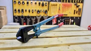 Kìm cộng lực cắt phá khóa chữ U