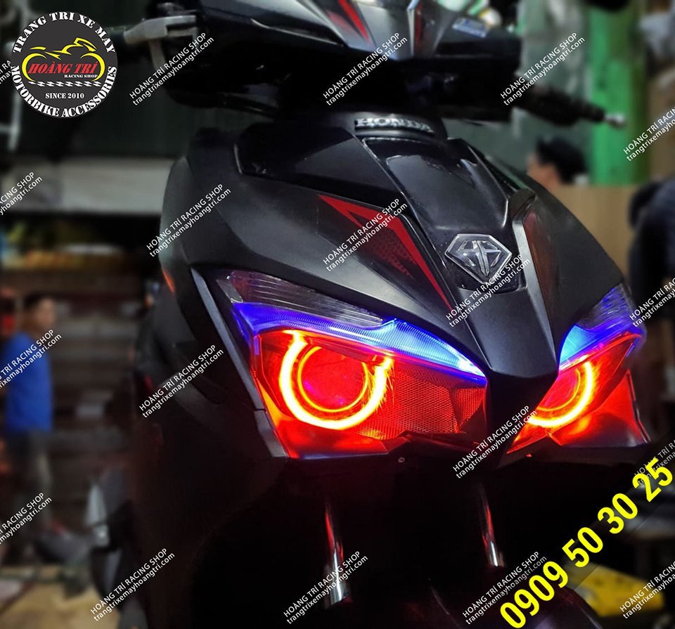Lắp đặt cụm đèn bi cầu LED cho xe tay ga đời mới