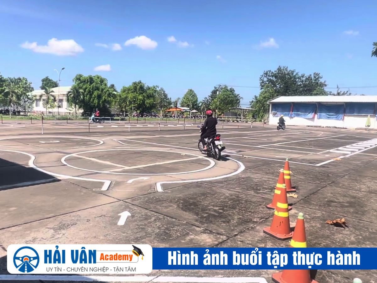 Lịch thi ổn định giúp người học chủ động sắp xếp thời gian tham gia sát hạch