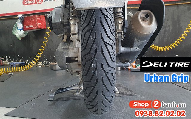 Lốp xe máy chất lượng cao với thiết kế gai tiên tiến