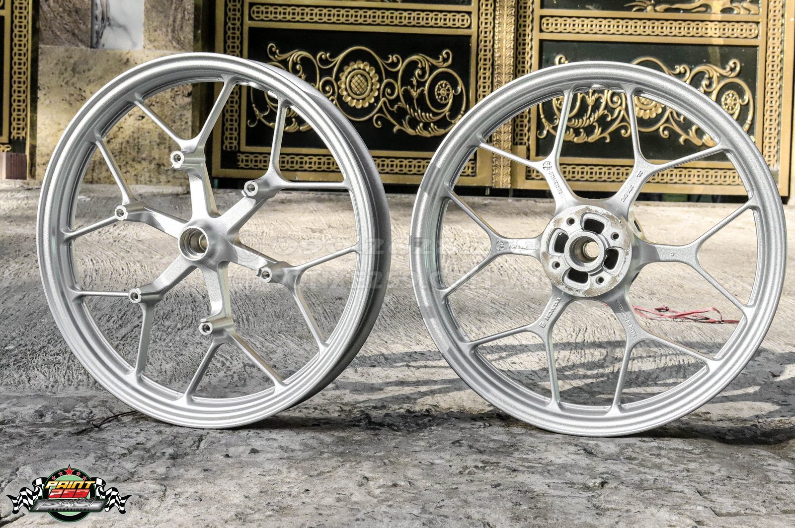 Mâm xe sau khi sơn tĩnh điện có độ bền màu và chống xước cao