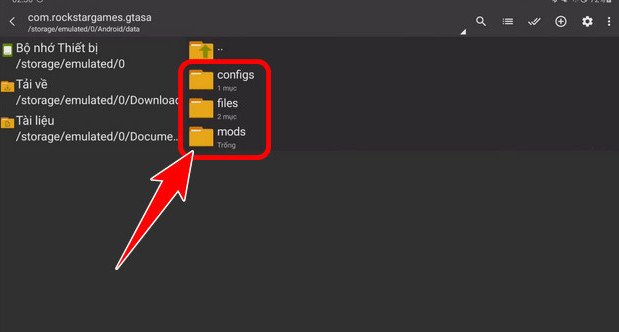 Màn hình điện thoại hiển thị các thư mục dữ liệu cần xóa trước khi cài đặt mod xe độ bốc đầu