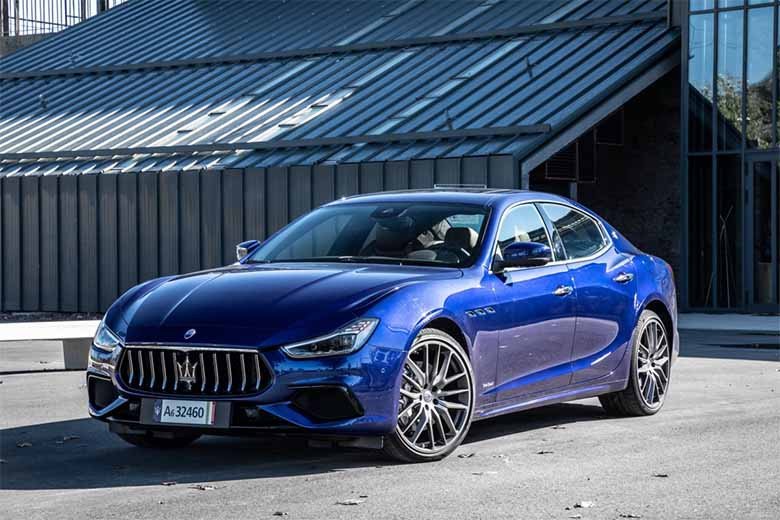 Mẫu SUV thể thao Maserati Grecale với thiết kế năng động