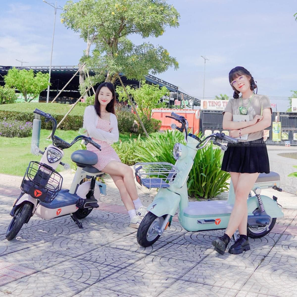 Mẫu xe đạp điện Yadea i6 với thiết kế tối giản, màu sắc nhẹ nhàng