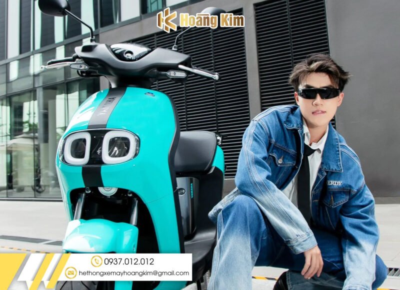 Mẫu xe điện Neos với thiết kế gọn gàng, phù hợp di chuyển trong phố