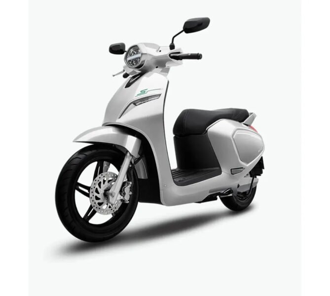Mẫu xe máy điện VinFast Klara S 2022 với thiết kế thanh lịch