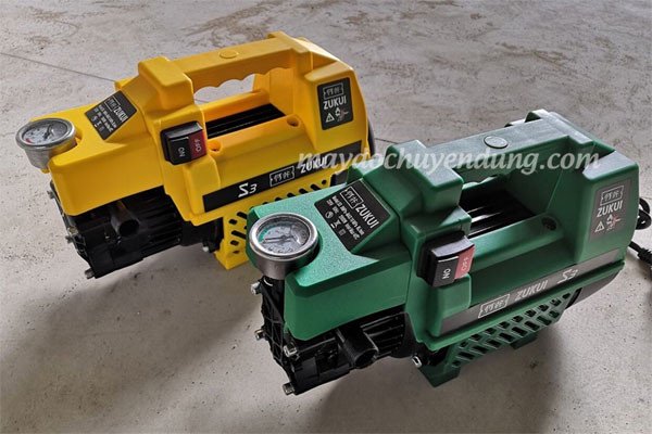 Máy rửa xe gia đình Zukui S3 2000W với đồng hồ đo áp lực rõ nét
