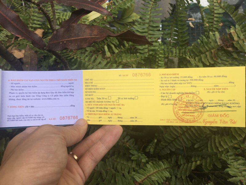 Minh họa chi phí bảo hiểm xe máy bắt buộc và tự nguyện