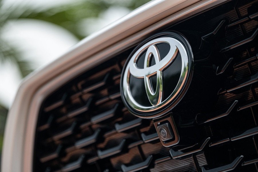 Ngoại thất xe Toyota Yaris Cross 2024 phiên bản hybrid