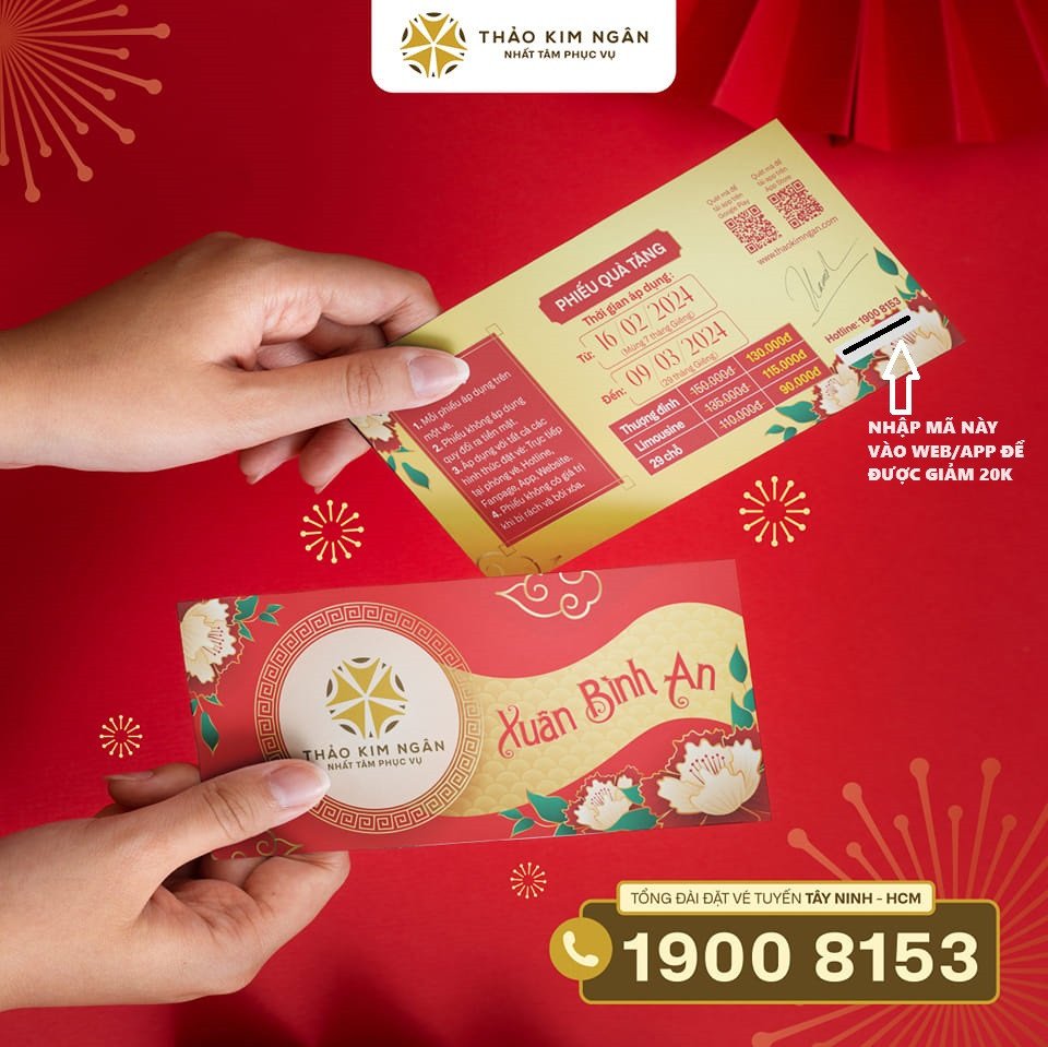 Nội thất xe khách cao cấp với ghế ngồi tiện nghi và các tiện ích đi kèm