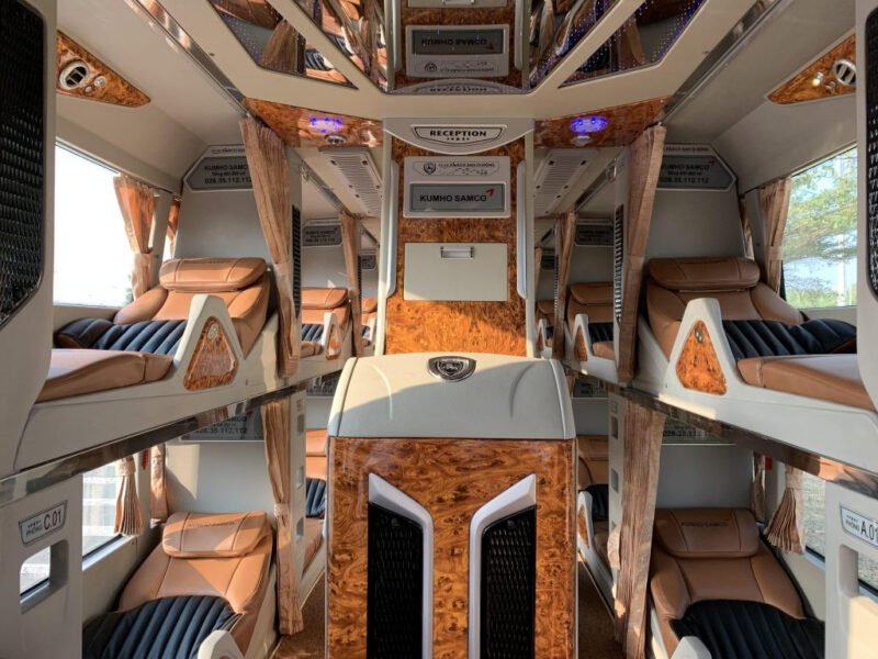 Nội thất xe khách tiện nghi trên tuyến Sài Gòn đi Buôn Ma Thuột