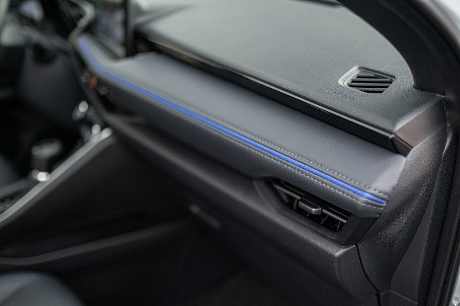 Nội thất xe Toyota Yaris Cross 2024 bản hybrid