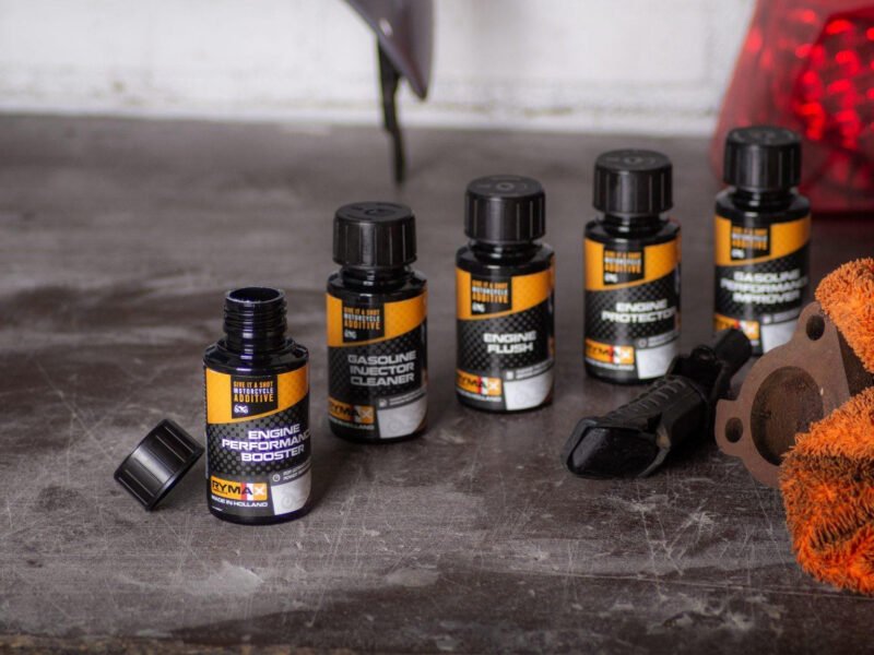 Phụ gia xăng xe máy giúp tăng cường hiệu suất và làm sạch động cơ