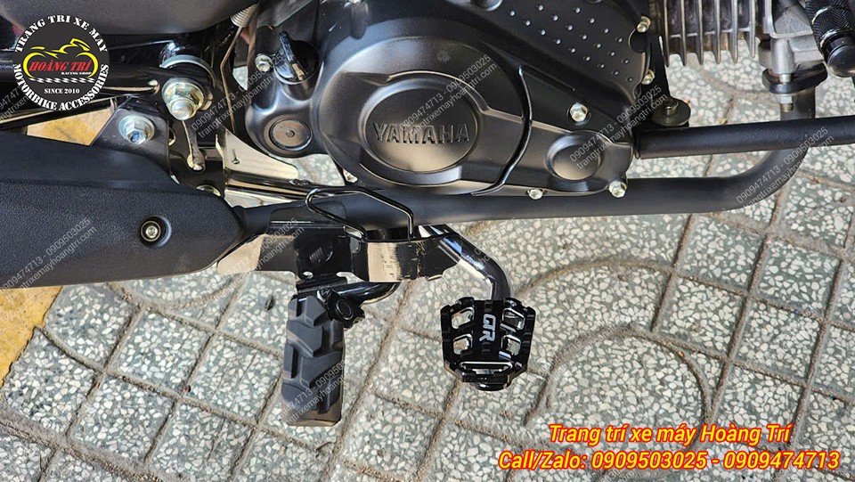 Phụ kiện giúp phần chân thắng chắc chắn hơn và diện tích đặt chân cũng rộng hơn