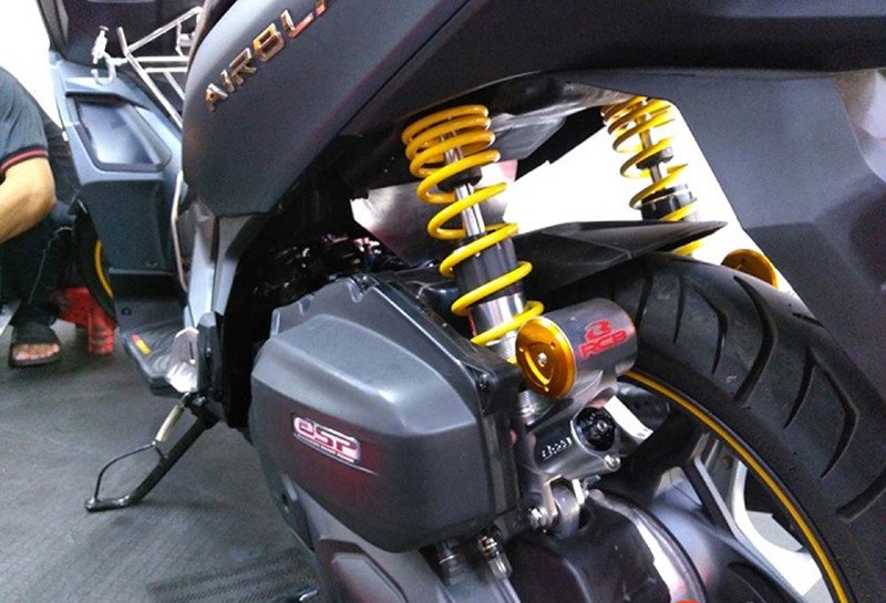 Phuộc sau độ hiệu năng cao trên xe máy