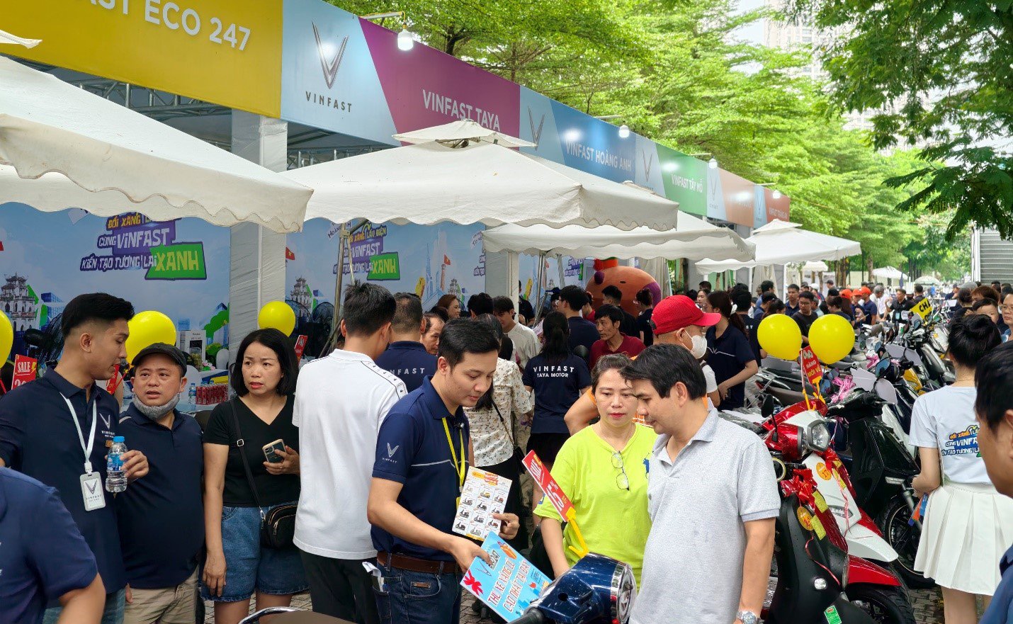 Quy trình đổi xe máy xăng lấy xe máy điện VinFast tại đại lý