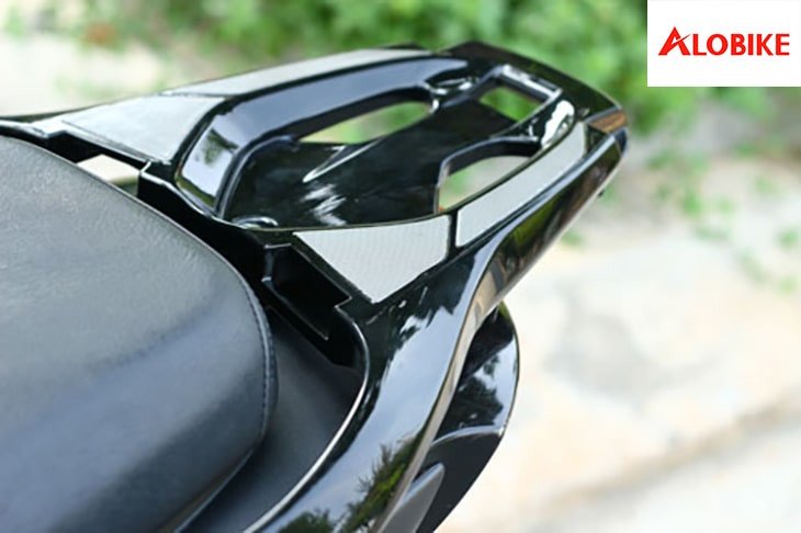 Quy trình phủ lớp bột sơn tích điện lên phụ tùng xe máy