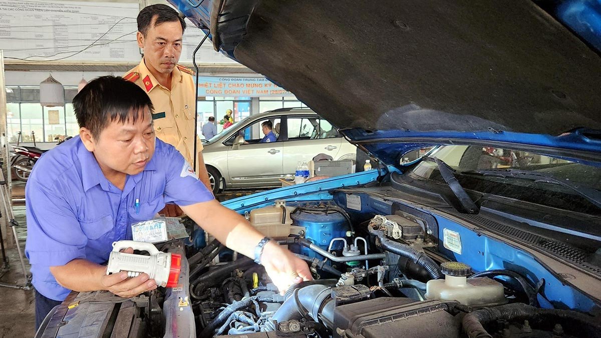 Quy trình xác thực giấy tờ và kiểm tra thực tế phương tiện ô tô trước khi cấp biển số 99