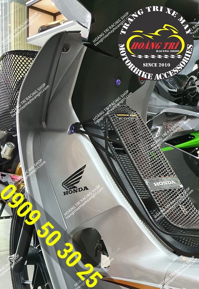 Sáº£n pháº£m logo cÃ¡nh chim tem ná»•i Ä‘Ã£ dÃ¡n trÃªn Wave